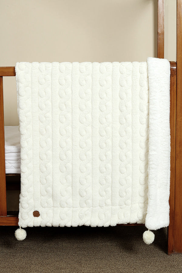 Knotted Fleece-Sherpa Haml Baby Blanket